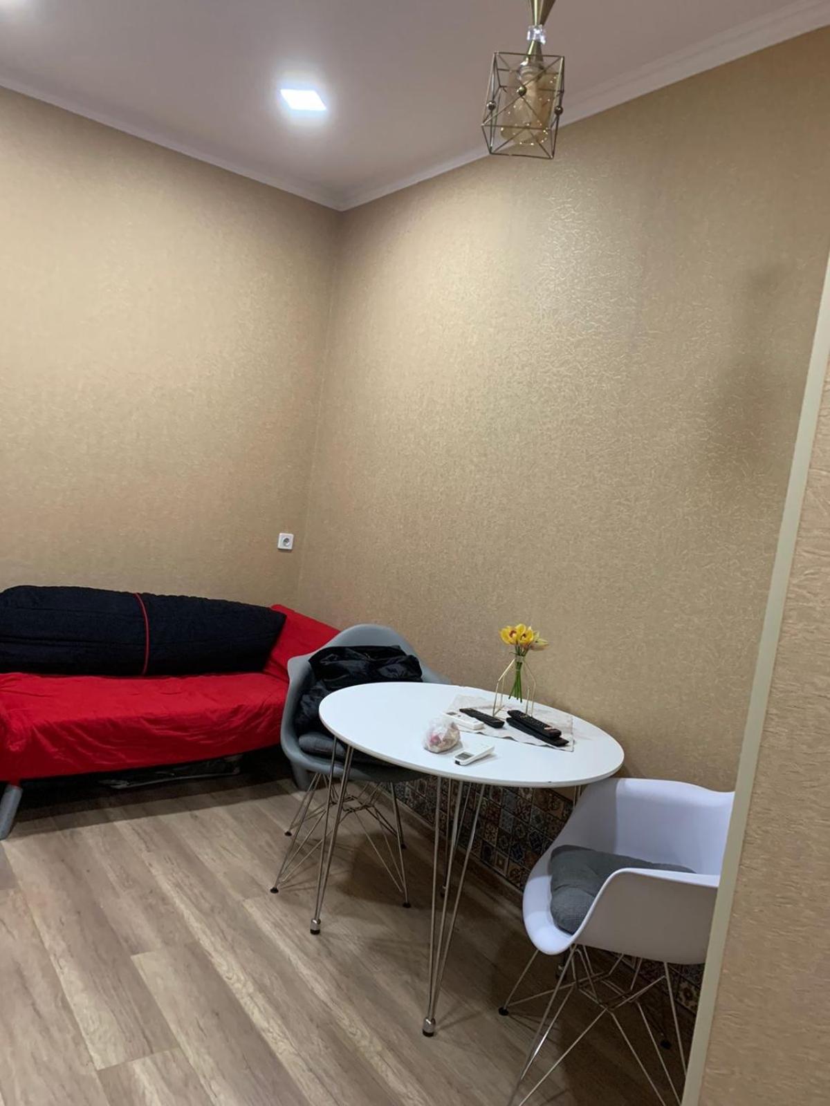 Apartment On L.Meskhishvili Turn Tbilisi Buitenkant foto