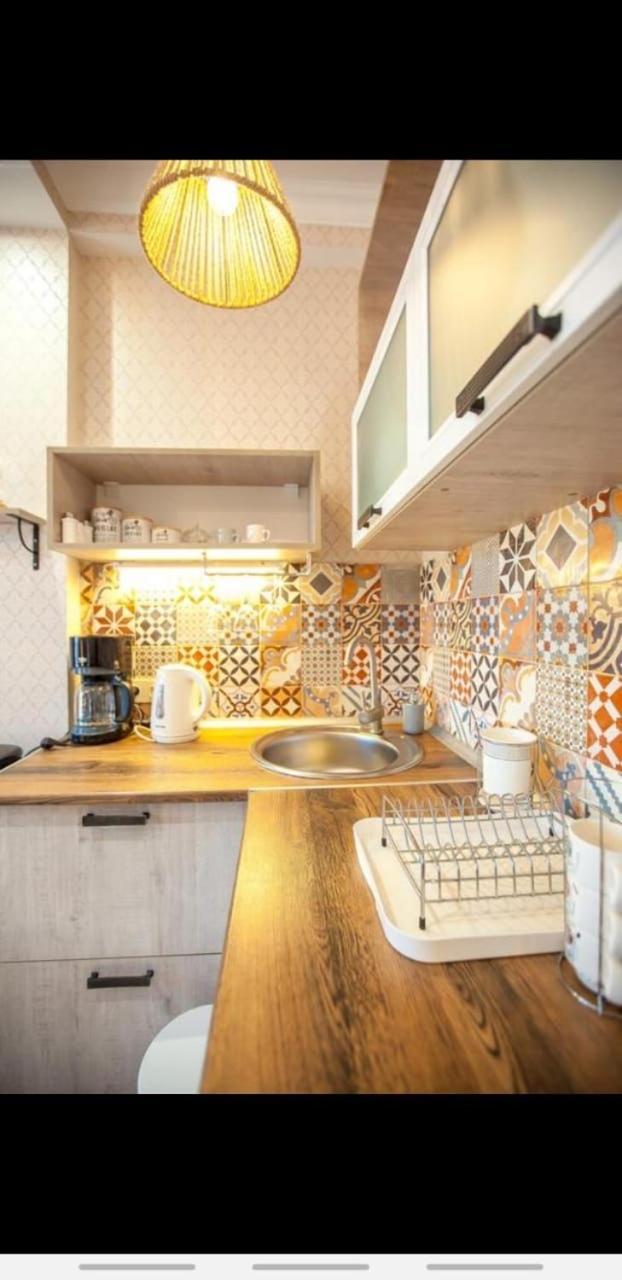 Apartment On L.Meskhishvili Turn Tbilisi Buitenkant foto